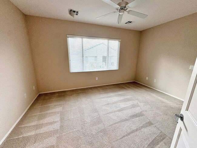 Building Photo - 2529 Nashira St