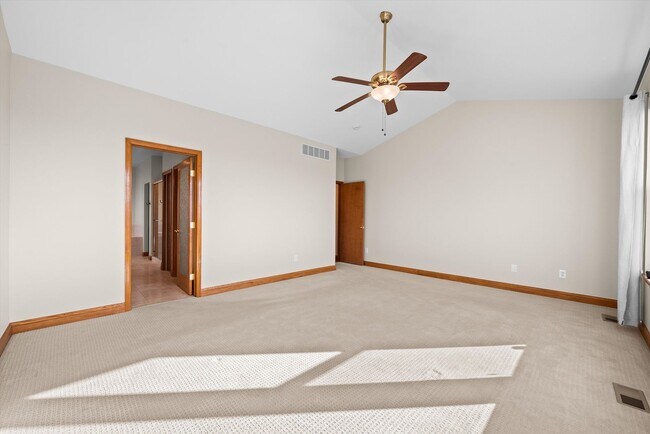 Building Photo - 1820 Sapling Ct