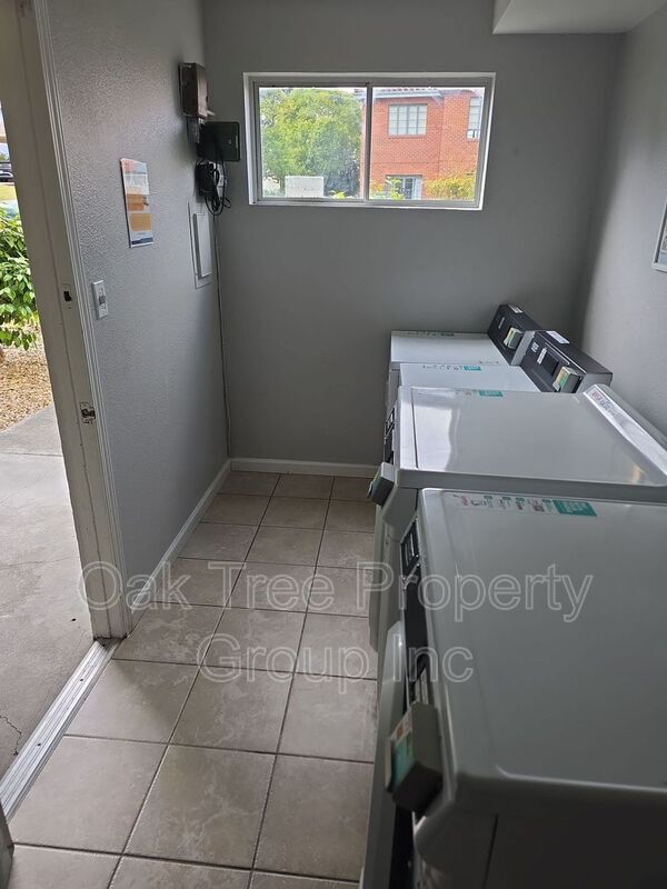 Building Photo - 1200 D St