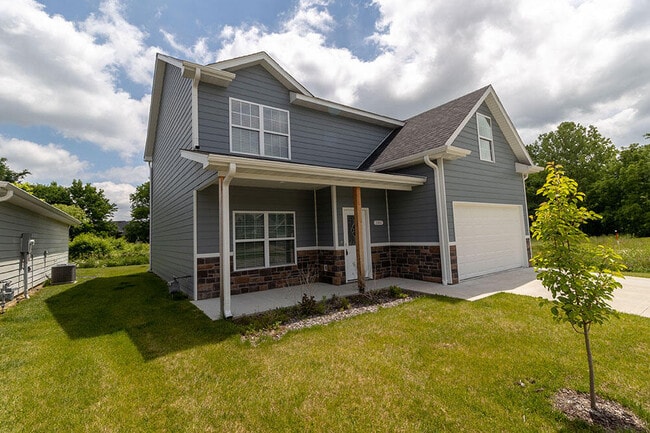 Building Photo - 2801 Amberwood court