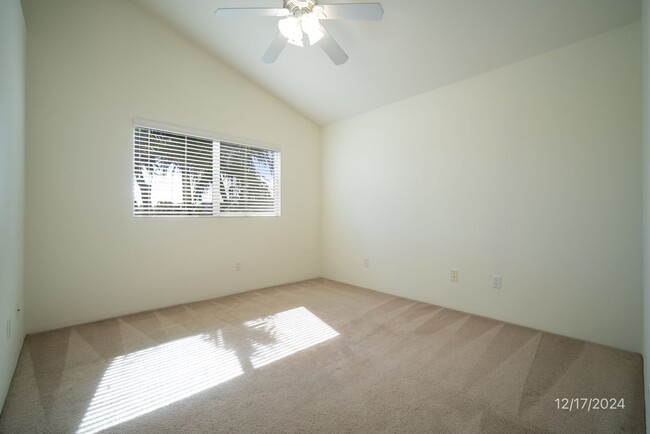 Building Photo - 3 Bed 2.5 Bath townhome in Ke Noho Kai Tow...