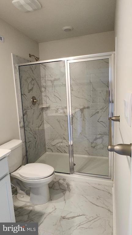 Building Photo - 12 Nelsons Wy