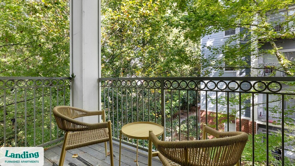 Building Photo - 100 Peyton Pl SW