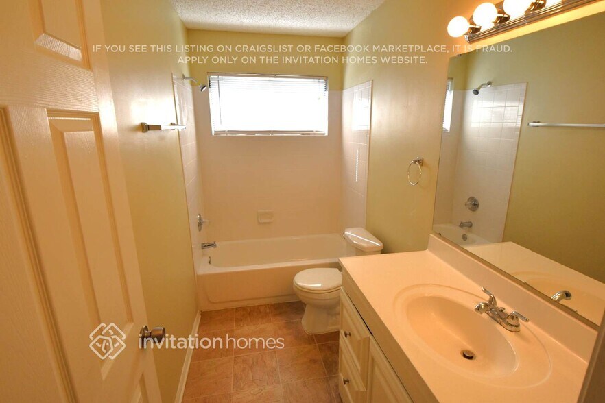 Building Photo - 8005 Weather Vane Dr