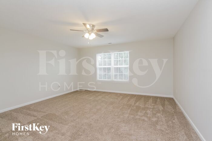 Building Photo - 728 Woodway Ln