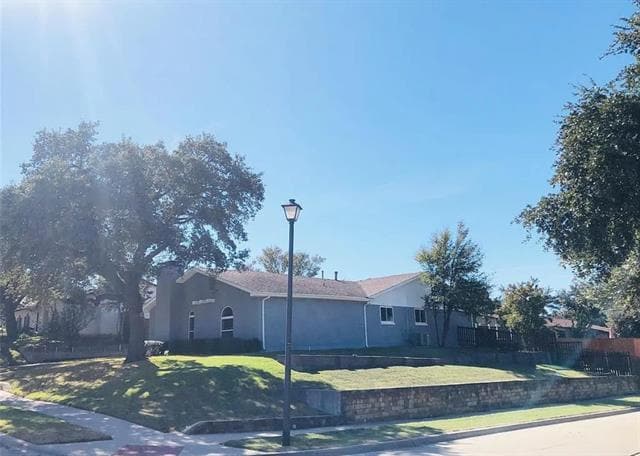 Building Photo - 1814 Woodbury