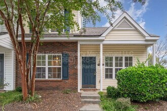 Building Photo - 16849 Greenlawn Hills Ct