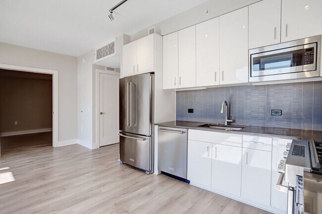 Building Photo - 88 V St SW