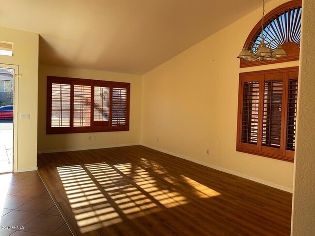 Building Photo - 844 N Granite St