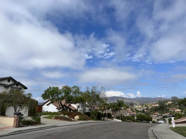 Building Photo - 1420 Tres Hermanas Way