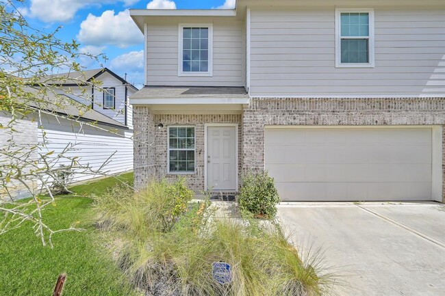 Building Photo - 2267 Raider Dr