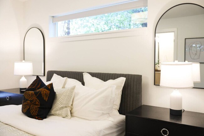 Building Photo - 3922 I St