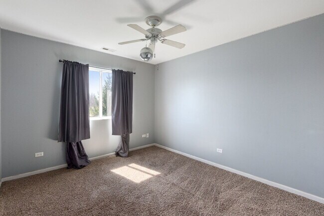 Building Photo - 1017 Montego Bay Ct