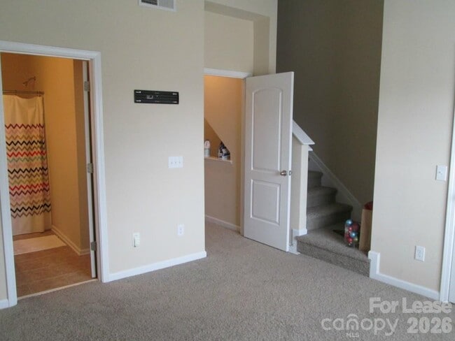 Building Photo - 9537 Longstone Ln