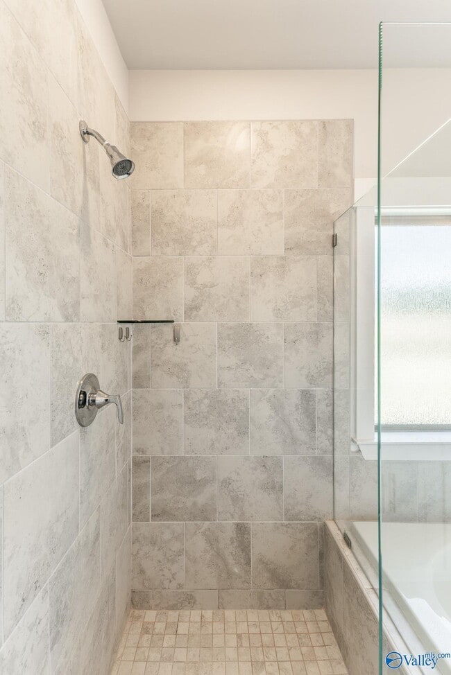 Building Photo - 125 Caspian Ln