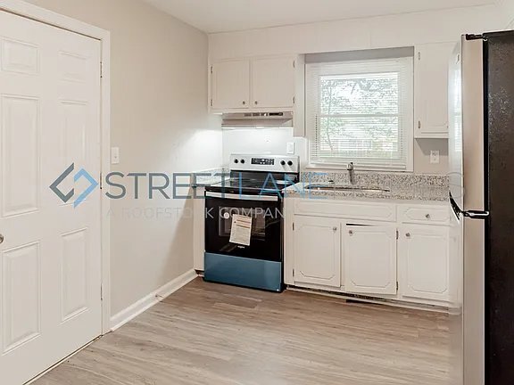 Building Photo - 2620 Providence Ct