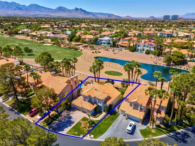 Building Photo - 8848 Rainbow Ridge Dr