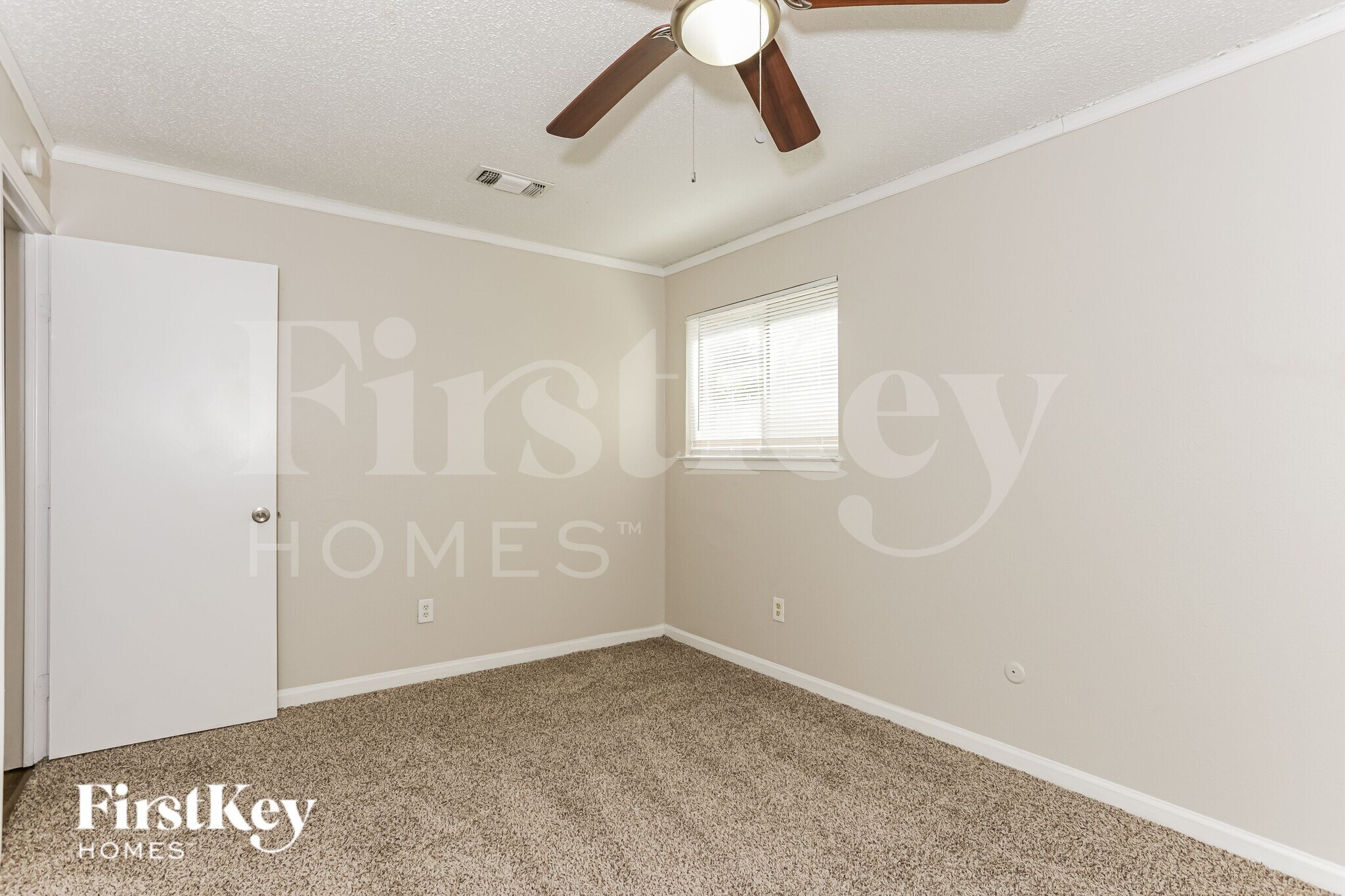 Building Photo - 1602 Geraldine Ln