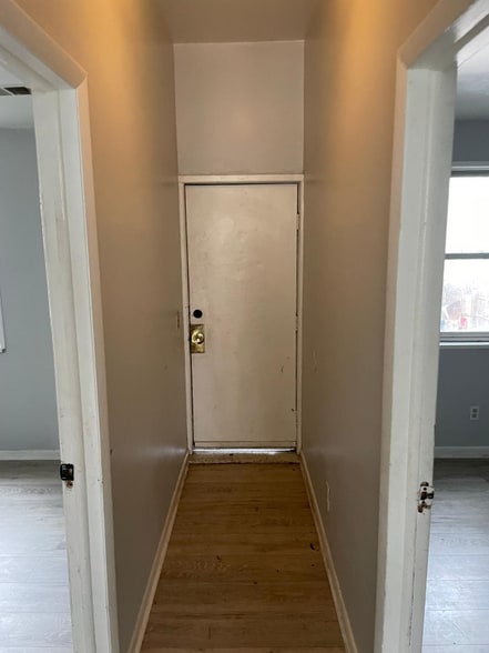Building Photo - 333 Orange St