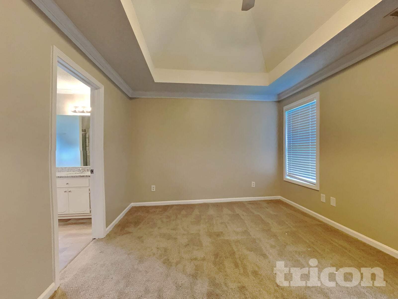 Building Photo - 477 Rosewood Cir