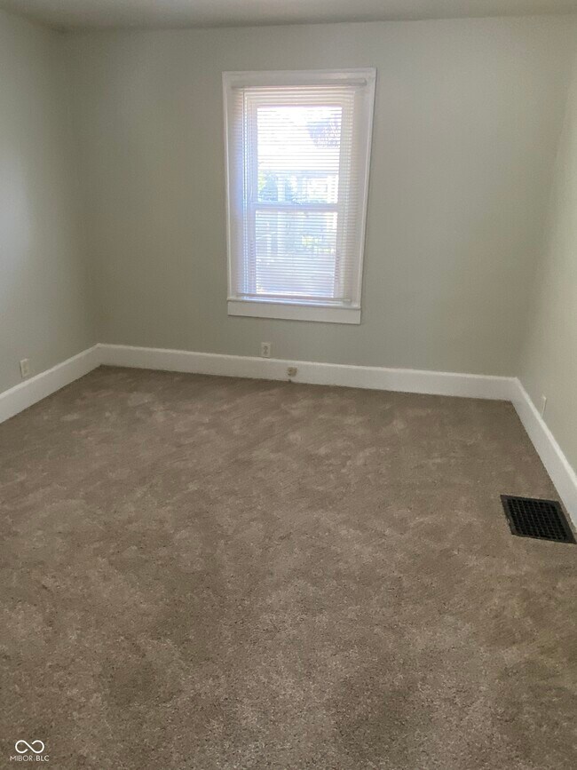 Building Photo - 3601 Brookside Pkwy S Dr