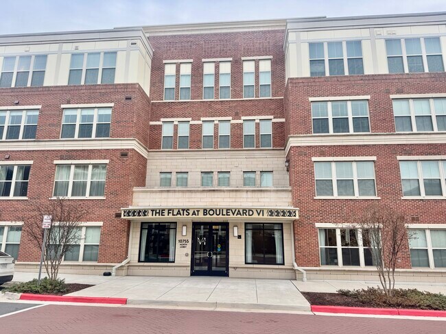 Building Photo - 10755 Fairgrounds Dr