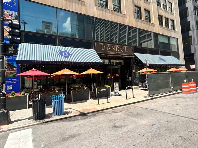 Building Photo - 29 S LaSalle St