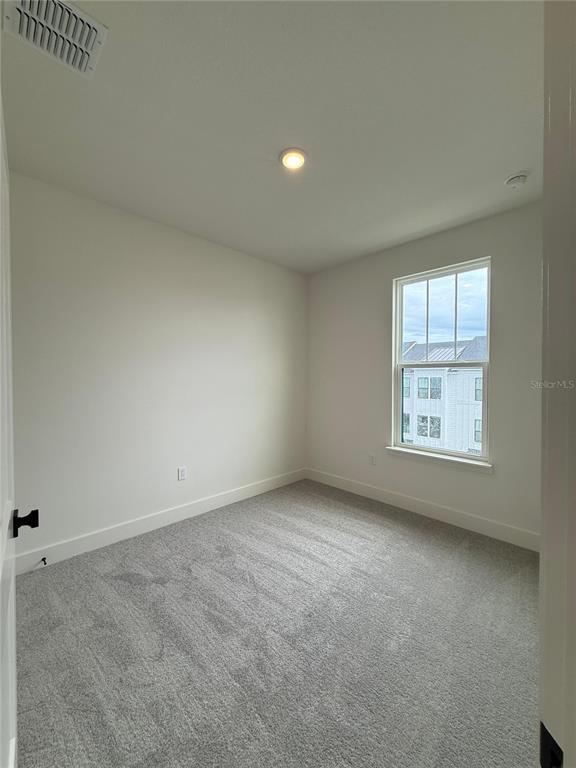 Building Photo - 15039 Groveside Rd