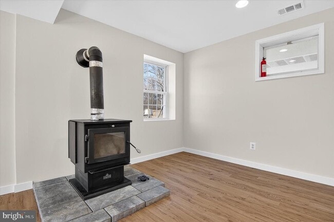 Building Photo - 19290 Bryants Ln