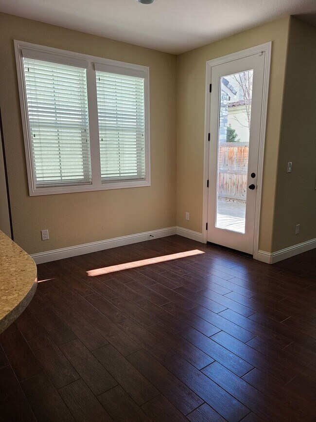Building Photo - 177 Colner Cir