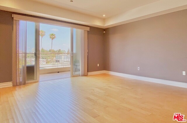 Building Photo - 1530 Centinela Ave