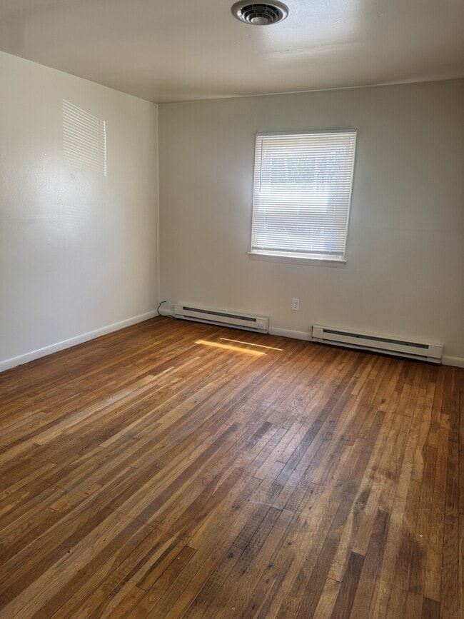 Building Photo - 507 Overbrook Dr