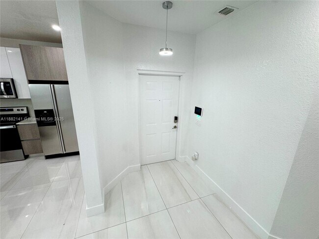 Building Photo - 4351 SW 160th Ave