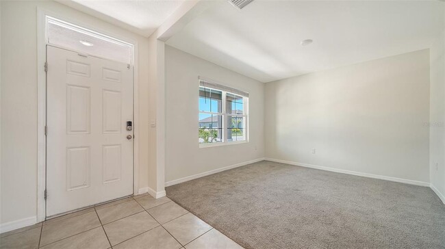 Building Photo - 12732 Lateral Root Dr