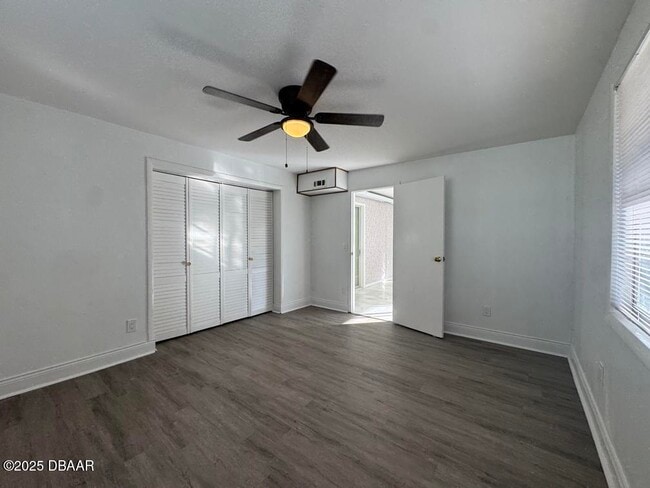 Building Photo - 543 Jacobsen Ave