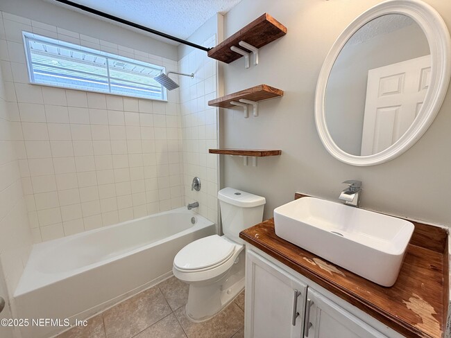 Building Photo - 6191 Eddystone Trail