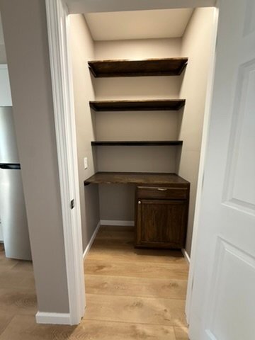 Building Photo - 213 N East St