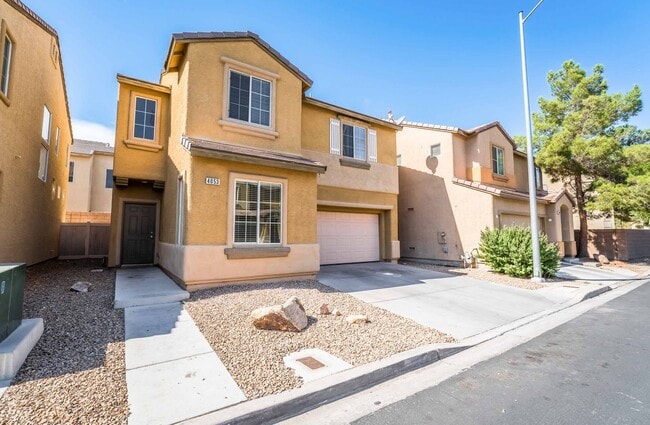 Building Photo - Charming 5-Bedroom Home in the Heart of Las Vegas