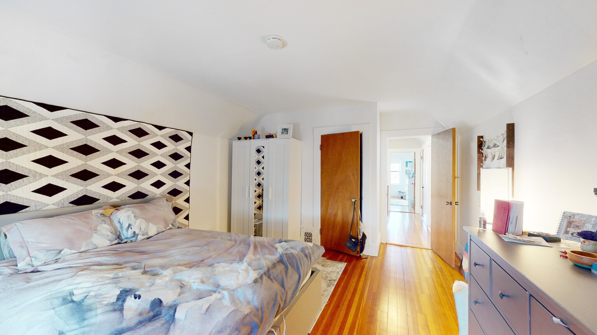 Building Photo - 70 Hudson St