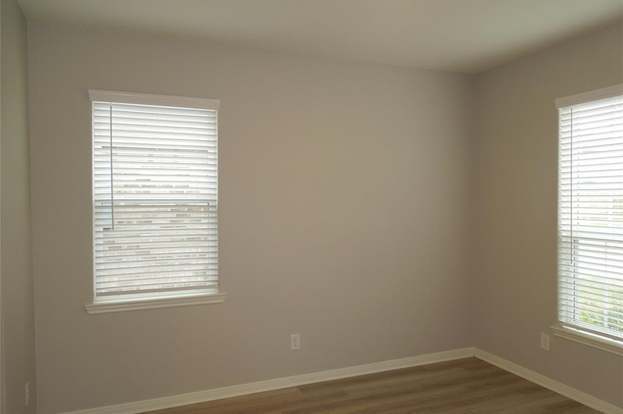 Building Photo - 10470 Sweetwater Creek Dr
