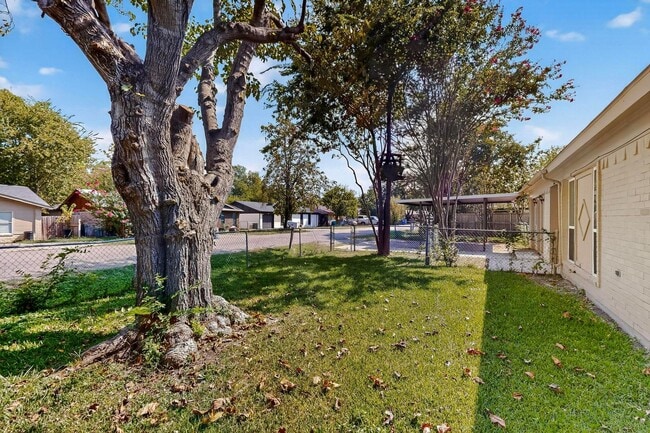 Building Photo - Cozy Living Near Rockwall Lake