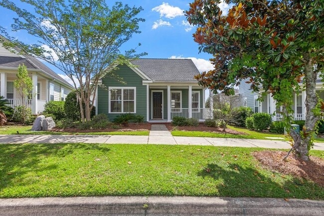 Building Photo - 3034 Cummings Ave