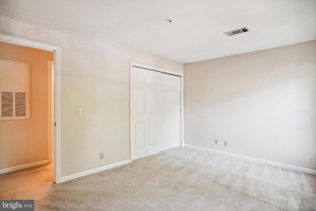 Building Photo - 5821 Inman Park Cir