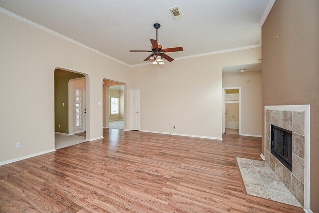 Building Photo - 4606 Topaz Trail Dr