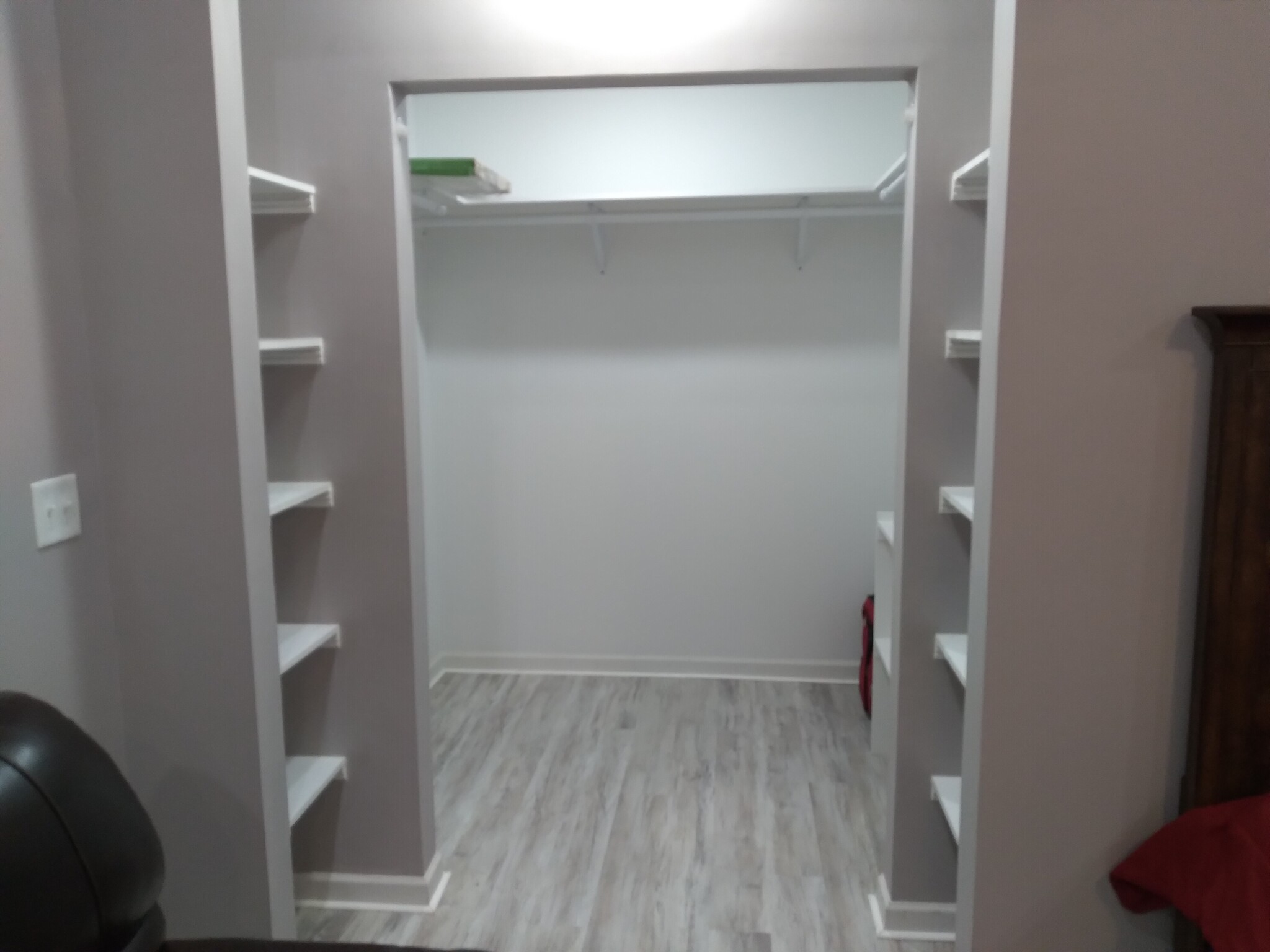 Large walk in closet - 1284 Mackey Scott Rd