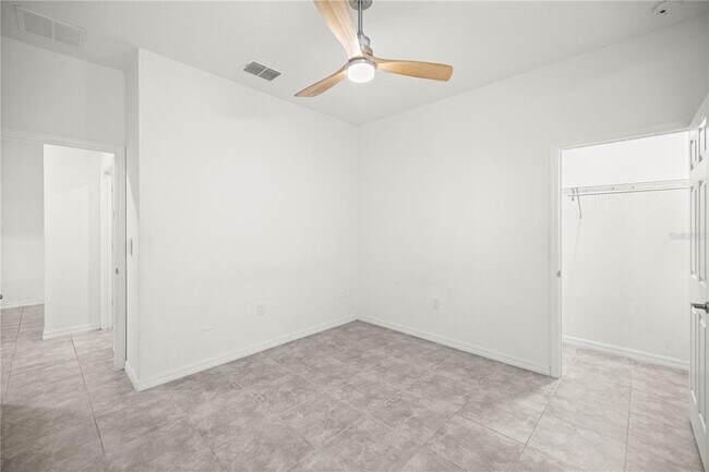 Building Photo - 6304 SW 74th Ter Rd