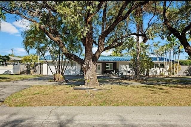 Primary Photo - 1031 Redbird Ave