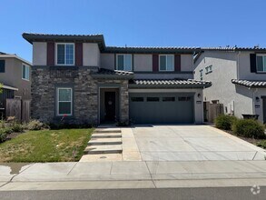 Building Photo - Beautiful 5 Bedroom, 3 Bathroom, 2800 Sqft...