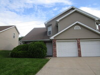 Building Photo - 4907 W Millbrook Dr