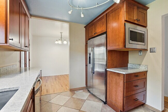 Building Photo - $2,740.95, 4 Beds - 3 Bath, Single Family Home in Denver with Washer and Dryer!